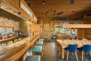 Kokomo Botanical Resort & Spa - Kokomo Resort Restaurant 8 300x200