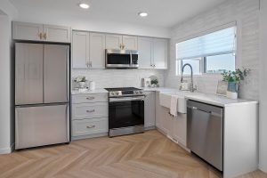 Forest Ridge - Abbey - Kitchen 1 - Forest Ridge Abbey Kitchen 1 300x200